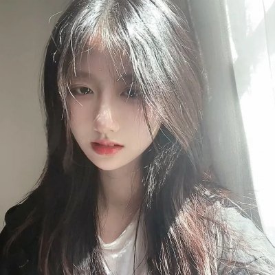 蓝色眼影